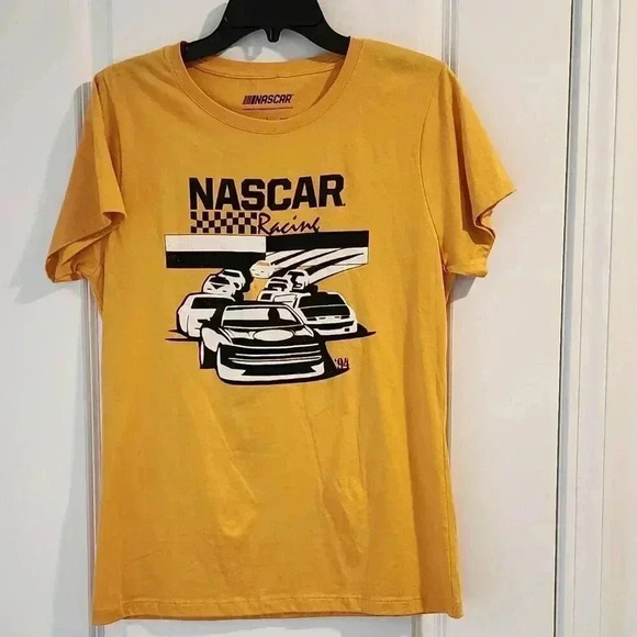 NASCAR Racing Graphic T-Shirt Checkered Flag Short Sleeve Tee - Picture 1 of 4